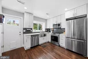 309 35th St NE, Washington, DC 20019 - Photo 12