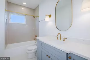 217 16th St NE, Washington, DC 20002 - Photo 16