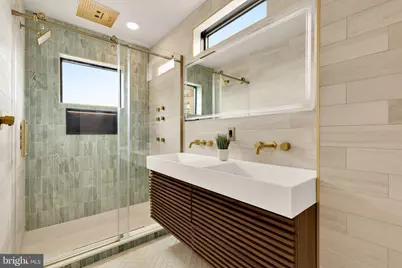 932 14th Street SE, Washington, DC 20003 - Photo 18