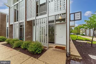 1328 4th St SW, Washington, DC 20024 - Photo 2