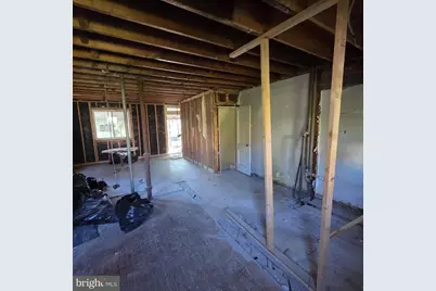 530 Oakwood Street SE, Washington, DC 20032 - Photo 4
