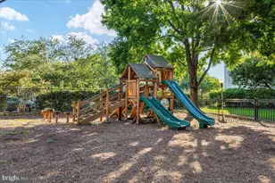 803 Delaware Ave SW, Washington, DC 20024 - Photo 26