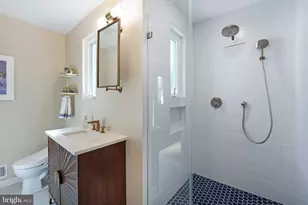 5128 Linnean Terrace NW, Washington, DC 20008 - Photo 28