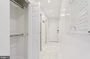 1718 Corcoran St NW, Washington, DC 20009 - Photo 6
