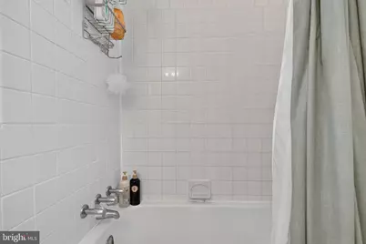 2737 Devonshire Place NW #127, Washington, DC 20008 - Photo 14