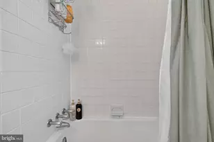 2737 Devonshire Pl NW, Washington, DC 20008 - Photo 14