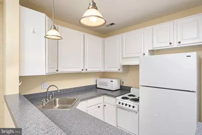2903 1/2 13th Street NW, Washington, DC 20009 - Photo 6