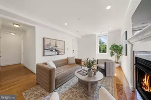 19 Logan Cir NW, Washington, DC 20005 - Photo 6