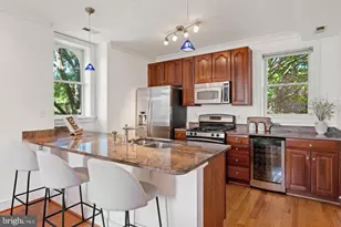 19 Logan Cir NW, Washington, DC 20005 - Photo 8