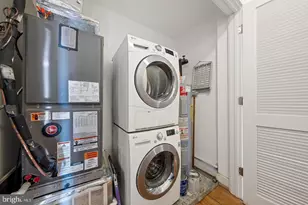 19 Logan Cir NW, Washington, DC 20005 - Photo 22