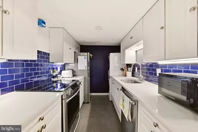 1930 New Hampshire Avenue NW #4, Washington, DC 20009 - Photo 8