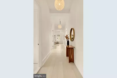 329 8th Street NE, Washington, DC 20002 - Photo 20