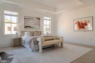 329 8th St NE, Washington, DC 20002 - Photo 22