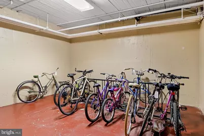 5112 Macarthur Boulevard NW #108, Washington, DC 20016 - Photo 14
