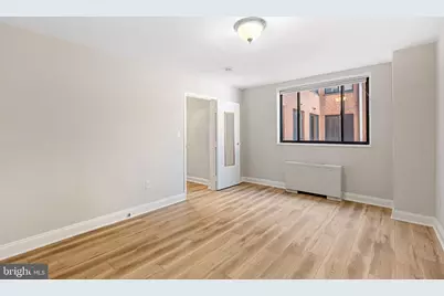 5112 Macarthur Boulevard NW #108, Washington, DC 20016 - Photo 10