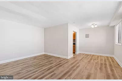 5112 Macarthur Boulevard NW #108, Washington, DC 20016 - Photo 4