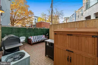 1404 E Street SE, Washington, DC 20003 - Photo 26