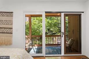 1124 25th St NW, Washington, DC 20037 - Photo 22