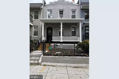 1129 7th Street NE, Washington, DC 20002 - Photo 1