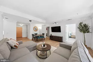 910 M Street NW, Washington, DC 20001 - Photo 4