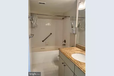 2012 Wyoming Avenue NW #601, Washington, DC 20009 - Photo 10