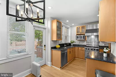 224 C Street NE, Washington, DC 20002 - Photo 30