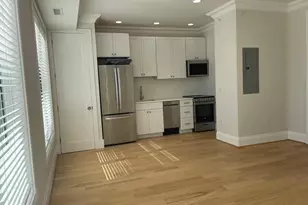 712 E SE, Washington, DC 20003 - Photo 2