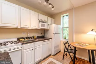 4100 W W St Street NW, Washington, DC 20007 - Photo 10