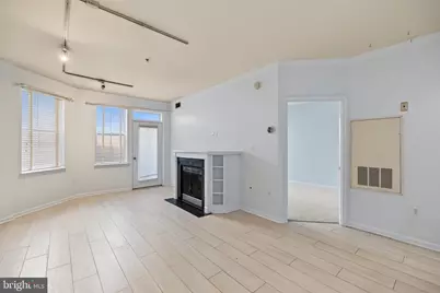 2001 12th Street NW #107, Washington, DC 20009 - Photo 4