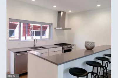 448 Ridge Street NW, Washington, DC 20001 - Photo 4
