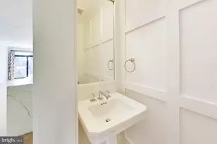 715 K St NE, Washington, DC 20002 - Photo 18