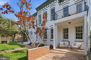 900 SE 12th Street SE, Washington, DC 20003 - Photo 2