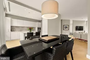 1177 22nd Street NW, Washington, DC 20037 - Photo 16