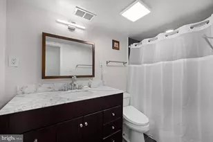 4201 Cathedral Ave NW, Washington, DC 20016 - Photo 12