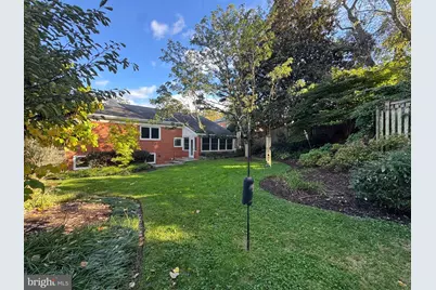 5742 26th Street NW, Washington, DC 20015 - Photo 4