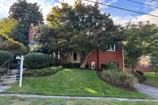 5742 26th St NW, Washington, DC 20015 - Photo 2