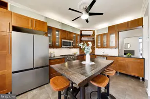 2130 13th St NW, Washington, DC 20009 - Photo 2