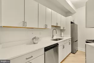 2032 Belmont Road NW, Washington, DC 20009 - Photo 14