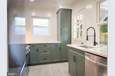 7015 Western Avenue NW, Washington, DC 20015 - Photo 6