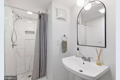 200 Cromwell Terrace NE, Washington, DC 20002 - Photo 32