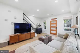 200 Cromwell Terrace NE, Washington, DC 20002 - Photo 10