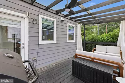 200 Cromwell Terrace NE, Washington, DC 20002 - Photo 6