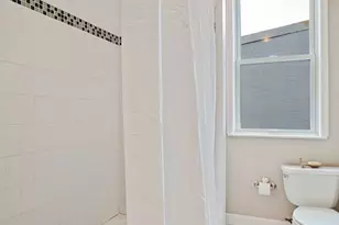 403 E St NE, Washington, DC 20002 - Photo 22