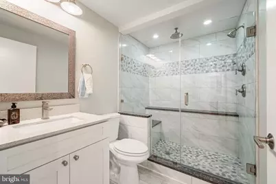400 21st Street NE #2, Washington, DC 20002 - Photo 16