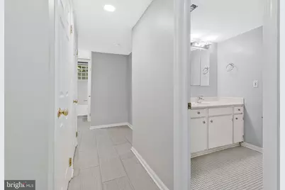 3460 39th Street NW #B680, Washington, DC 20016 - Photo 46
