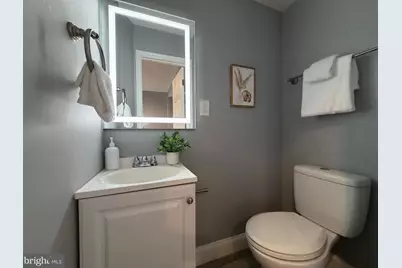 618 Chesapeake Street SE, Washington, DC 20032 - Photo 12
