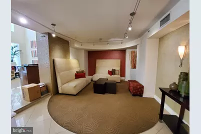 915 E St Street NW #315, Washington, DC 20004 - Photo 2