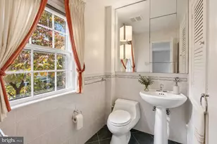 2339 49th St NW, Washington, DC 20007 - Photo 12