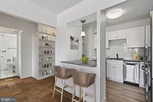 560 N St SW, Washington, DC 20024 - Photo 8