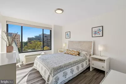 2501 Calvert Street NW #711, Washington, DC 20008 - Photo 8